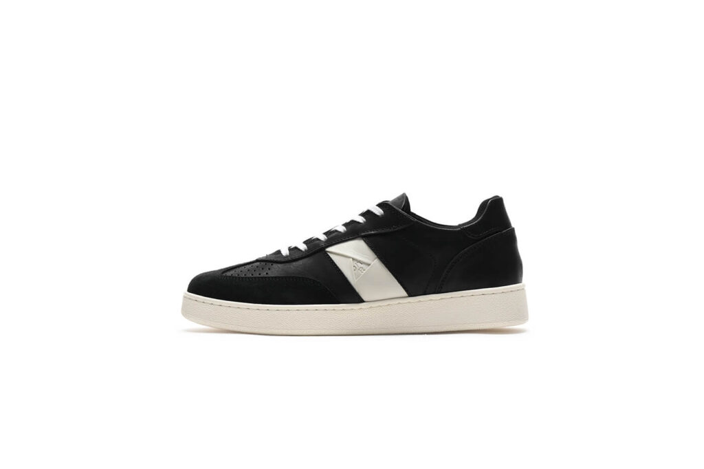 BWC BLACK x WHITE