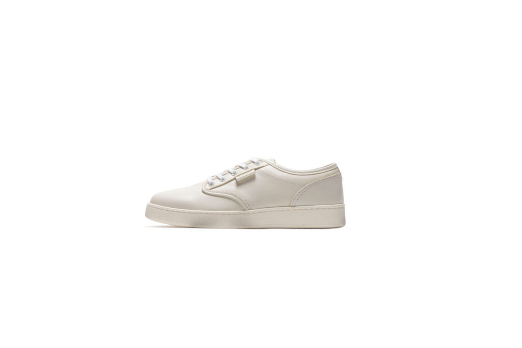 FOX WHITE