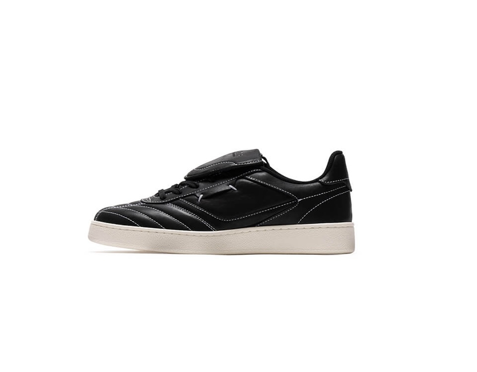 BOTHA BLACK x WHITE
