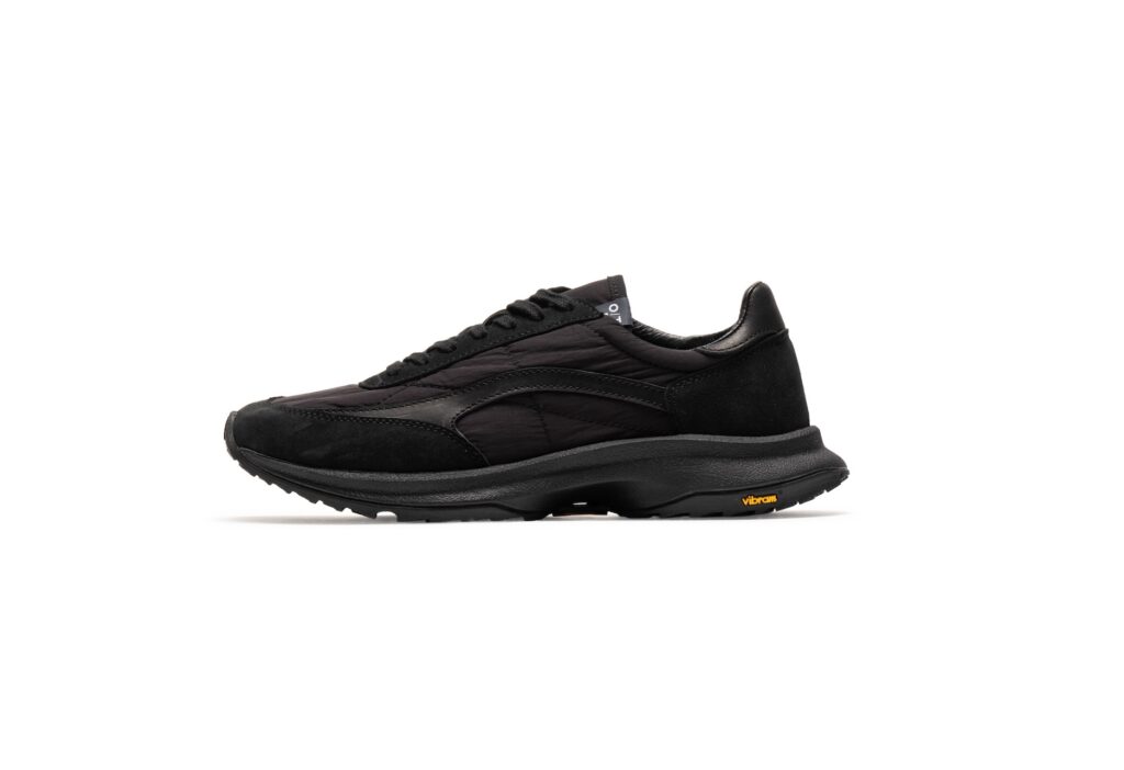 HUSH BLACK